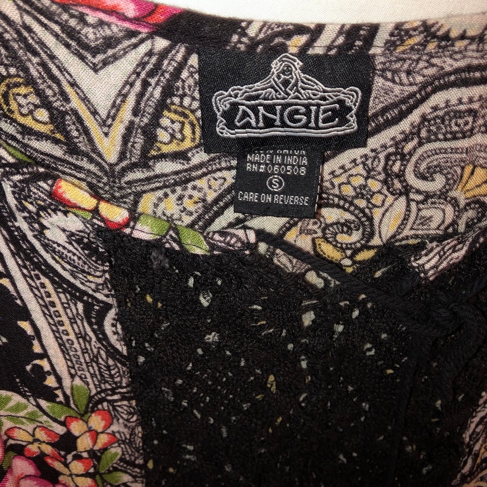 Blouse - Picture 2 of 4